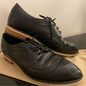 Women’s Black Leather Oxfords 10.5